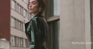 Çağla Şimşek seksi videoları 20.08.2026 part 4 - Turkunlu üzerinde izle