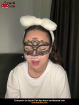 Çıplak Mely Oral Sex ve Arkadan