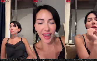 Melis Tiktok'ta Mini Eteğini Gösterdi Posteri