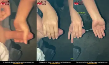Üvey Kardeş Oral Sex Yapar Sidikle Posteri