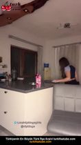 Bigo Elow: Çıplak Bayan Kısa Etekli Video | turkifsatube