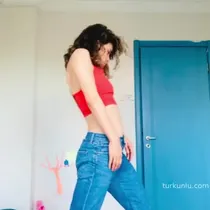 Beste Kökdemir seksi videoları 20.08.2026 part 5 - Turkunlu üzerinde izle