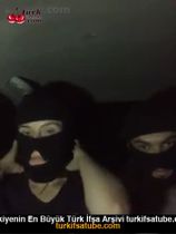 Cazibe dolu canlı yayında abla, arka Oral sex yapıyor