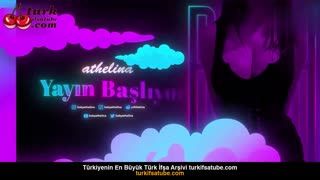 Cazibe dolu Athelina canlıda dans etti Posteri