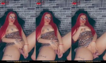 Ayda bir ifşa Dildo saplama videosu paylaştım Posteri