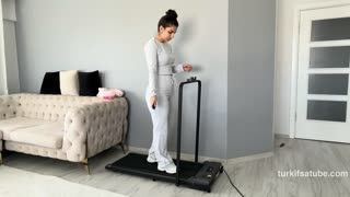 Eda Nur Kılıç Youtube Katıl ifşa - Bir Günümün Özeti 🏃‍♀️🧹🧽📑 Posteri