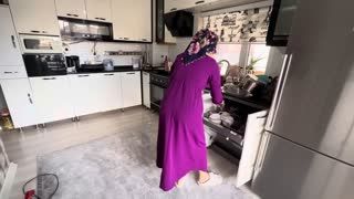 Fatma ile Her Telden ifşa Türbanlı Milf Youtube Katıl İfşa  - @türbanlıtemizlikevhanımı Kanalı ifşa videoları Part 6 Posteri