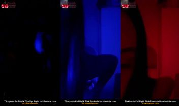 Üvey Anne Memelerini Serbest Bırakıyor Posteri