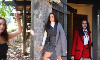Fahriye Evcen seksi videoları 20.08.2026 part 4 - Turkunlu üzerinde izle