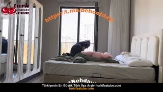 Fatma'nın her telden ifşa edilmesi, mutfağa girilmeden önce yatak odasını temizler Posteri