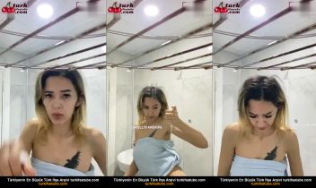 Gamze Simal'ın çamaşırhanede göğüslerini yıkamasına rağmen çıplaklığı ortaya çıkıyor Posteri