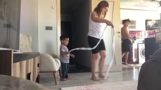 Gözdenin kanalı youtube ifşa - Temizliği Vlog arşiv videoları Part 54 Posteri