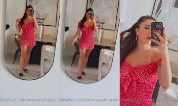 Kadınlar arasına altı, hurda sığdı o kadın. Sakal bile gitmiş olsun. Posteri