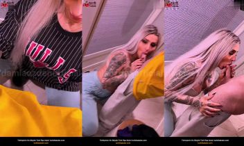 Sakso, çıplak kız üvey kardeşi soymaya ikna etti Posteri