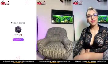 Hera Bayan Çıplak Olgudan Sakso Görüntüleri İzle Posteri