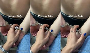 Zincirin Bıkkırdayışını \n\n Kelepçenin sesi, hapsevilerin oyuncağındaki bir muzik gibi. Her kurtuluşun ardından gelen bir muzik gibi. Posteri