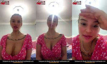 Cazibe Yılmaz Yatak Odasında Çıplak Seks Gösterisi Posteri