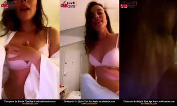 Büyüleyici güzelliğiyle karşınızda Melek Bebek Posteri