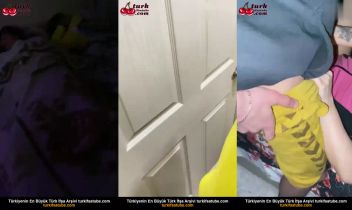 Üniversiteli Çıplak Arkadaşlar Evde Sakso Yaptı Posteri