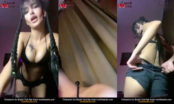 Esmer uzun boylu kadın, çekici, çıplak, arkadan giriyor Posteri