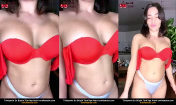 Türk kadın Serpil Cansız penisini çıplak gösterdi Posteri