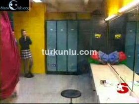 Şebnem Dönmez – seksi videoları – Cumartesi Gecesi Ateşi - Turkunlu üzerinde izle