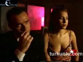 Şebnem Dönmez – ateşli sahnesi – Cumartesi Gecesi Ateşi - Turkunlu üzerinde izle