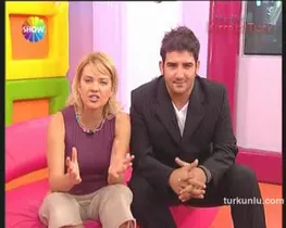 Yeliz Doğramacılar – dikkat çekici anları – En Komik An, 2006-08-07 - Turkunlu üzerinde izle