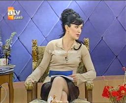 Esra Ceyhan – seksi videoları – Esra Ceyhan'la A'dan Z'ye - Turkunlu üzerinde izle