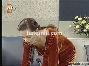 Yeşim Salkım – sıcak anları – Esra Ceyhan'la A'dan Z'ye - Turkunlu üzerinde izle
