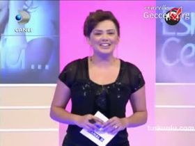 Esra Ceyhan – cesur görüntüleri – Esra Ceyhan'la - Turkunlu üzerinde izle