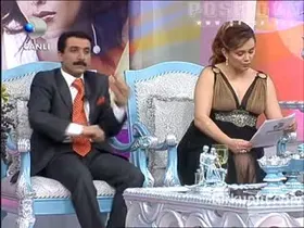 Esra Ceyhan – seksi videoları – Esra Ceyhan'la - Turkunlu üzerinde izle
