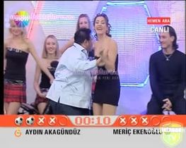 Eylem Şenkal – show görüntüleri – Gol Show - Turkunlu üzerinde izle