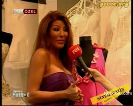 Nuran Sultan – ateşli sahnesi – Gündem Futbol, 2010-10-05 - Turkunlu üzerinde izle