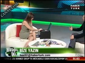 Simge Fıstıkoğlu – seksi anları – Hoş Beş İki - Turkunlu üzerinde izle