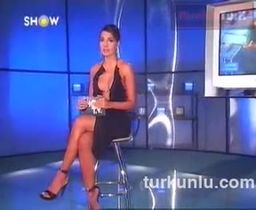 Ebru Akel – cesur görüntüleri – Hepsi Gerçek - Turkunlu üzerinde izle