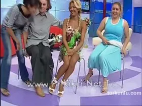 Esra Balamir – seksi anları – Ece ile Erkenden - Turkunlu üzerinde izle