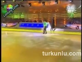 Tuğba Ekinci – dans görüntüleri – Buzda Dans - Turkunlu üzerinde izle