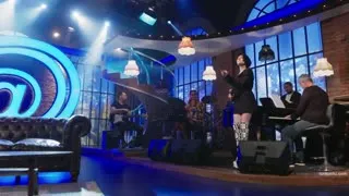 Gonca Vuslateri – show görüntüleri – Enis Arıkan Show - Turkunlu üzerinde izle