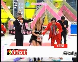 Yeşim Erçetin – kışkırtıcı anları – Ha Babam de Babam - Turkunlu üzerinde izle
