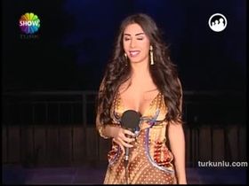 Nilay Yavuz – dikkat çekici anları – Zaman Tüneli - Turkunlu üzerinde izle