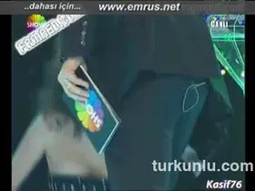 Yonca Oskay – kışkırtıcı anları – Takas - Turkunlu üzerinde izle