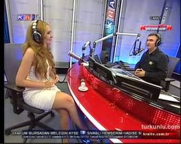 Hadise – dikkat çekici anları, 2011-04-28 - Turkunlu üzerinde izle