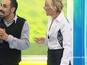 Ece Erken – seksi videoları – Mavi Şeker - Turkunlu üzerinde izle