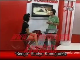Bengü – sıcak anları - Turkunlu üzerinde izle