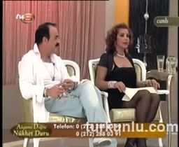 Nükhet Duru – vurucu anları – Akşama Doğru - Turkunlu üzerinde izle