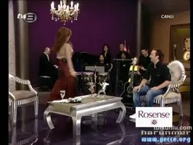 Nükhet Duru – seksi anları – Duru Muhabbetler - Turkunlu üzerinde izle