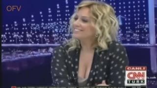 Saba Tümer – sıcak anları – Saba Tümer'le Bu Gece - Turkunlu üzerinde izle