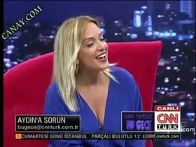Saba Tümer – seksi videoları – Saba Tümer'le Bu Gece - Turkunlu üzerinde izle