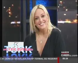 Saba Tümer – cesur görüntüleri – Saba Tümer'le Bu Gece - Turkunlu üzerinde izle